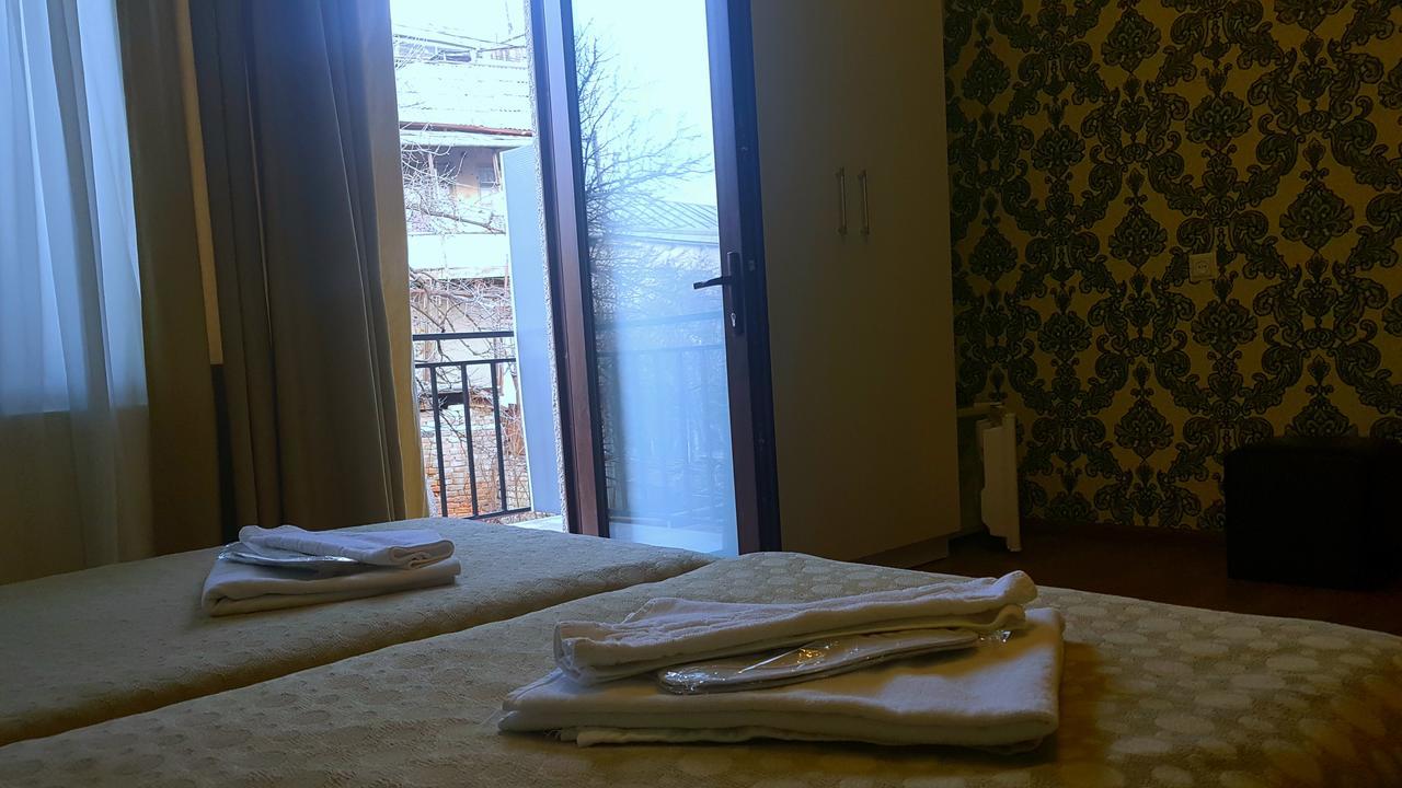 Hotel Stal+ Tbilisi Ngoại thất bức ảnh