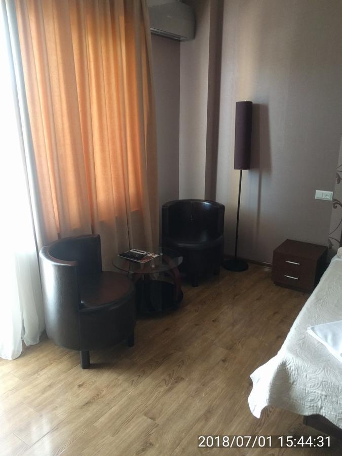 Hotel Stal+ Tbilisi Ngoại thất bức ảnh