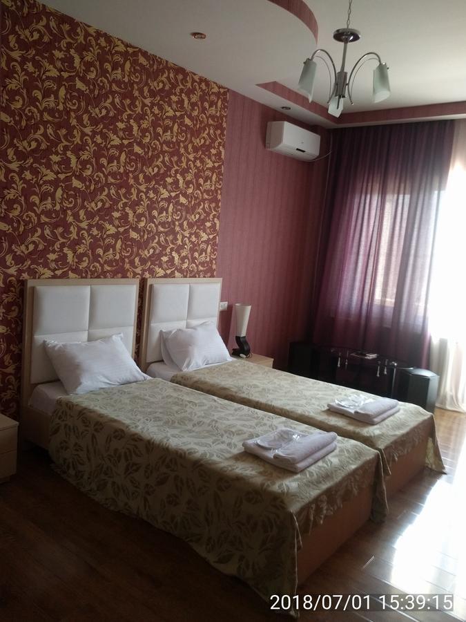 Hotel Stal+ Tbilisi Ngoại thất bức ảnh